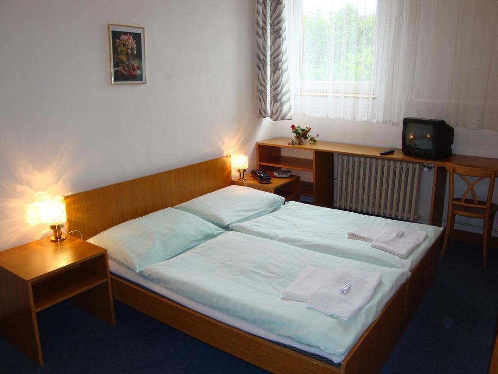 Skalka Hotel Prague Ngoại thất bức ảnh
