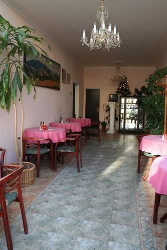 Skalka Hotel Prague Ngoại thất bức ảnh